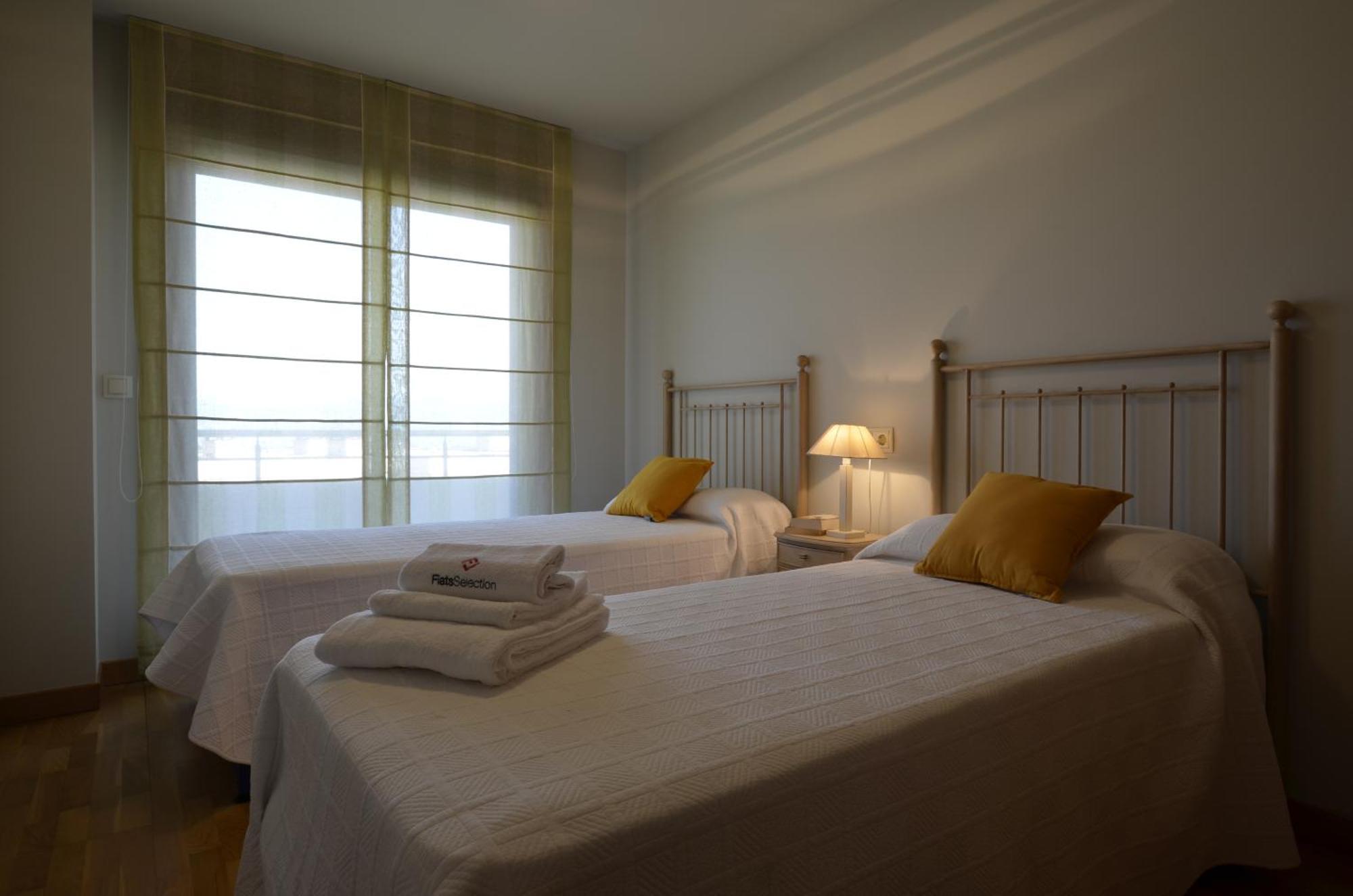 Flatselect Pinamar Apartman Sanxenxo Szoba fotó